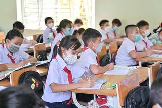 Phú Yên: Học sinh khối lớp 5, khối lớp 9 trở lại trường học trực tiếp