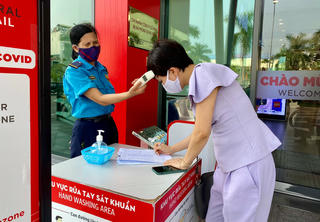 [ẢNH] Quảng Ninh: Người dân nâng cao ý thức chủ động phòng, chống dịch
