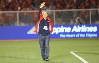 SEA Games 30: HLV Park Hang-seo xin lỗi người hâm mộ về chiếc thẻ đỏ