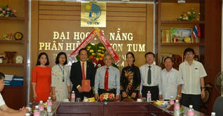 Kom Tum: Tỉnh ủy, HĐND, UBND, MTTQ tỉnh thăm, chúc mừng ngày 20/11