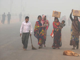 New Delhi: Hít thở độc hại ngang bằng hút 44 điếu thuốc/ngày