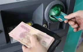 Tăng số người nhận lương hưu, trợ cấp không dùng tiền mặt