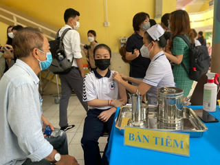 TP HCM: Phụ huynh yên tâm với quy trình tiêm vaccine Covid-19 cho trẻ từ 5 -12 tuổi