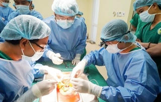 Bộ Y tế vào cuộc trước thông tin cò buôn thận hoành hành