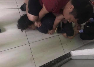 Nghi vấn nam thanh niên ngáo đá cầm dao sát hại mẹ ruột trong cơn ảo giác