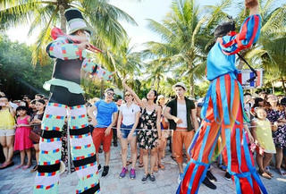 VINPEARL LAND đưa lễ hội CARNIVAL vào Nha Trang