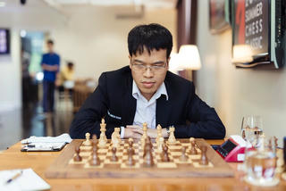 Oslo Esports Cup: Lê Quang Liêm đánh bại kỳ thủ người Canada Eric Hansen