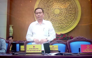 BẢN TIN MẶT TRẬN: Dân bức xúc nạn bạo hành trẻ em, bạo lực học đường