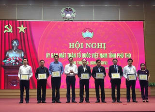 UBTƯ MTTQ Việt Nam tặng thưởng 43.792 Kỷ niệm chương 'Vì sự nghiệp Đại đoàn kết dân tộc'