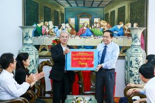 Gìn giữ hình ảnh bác ái yêu thương của người Công giáo