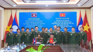 Xây dựng biên giới hòa bình, hữu nghị, hợp tác và phát triển