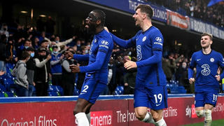 Premier League: Chelsea hạ Leicester, M.U giành vị trí á quân