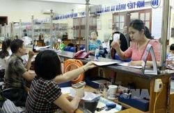 Lao động đang mang thai nghỉ việc có được hưởng chế độ thai sản không?