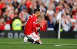 'Ronaldo gây ra quá nhiều phiền toái cho MU'