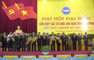Mở rộng quan hệ với các tổ chức, cá nhân có thiện chí với Việt Nam