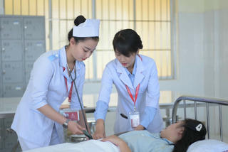 Phát huy tối đa vai trò của điều dưỡng