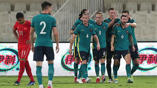 World Cup 2022: Iran, Hàn Quốc sáng cửa, Nhật Bản vượt mặt Úc