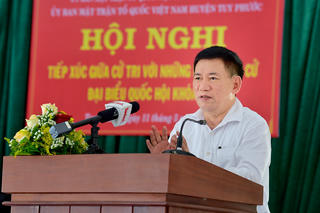 Bộ trưởng Bộ Tài chính tiếp xúc cử tri tại Bình Định
