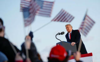 Ông Trump chúc ông Biden ‘may mắn và thành công’ trong phát biểu chia tay