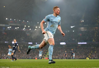 Man City nối dài kỷ lục bằng chiến thắng hủy diệt Tottenham