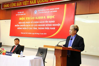 Thủ tục tín dụng gây khó cho nông dân vay vốn