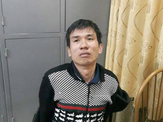 Bắt kẻ chuyên móc túi hành khách