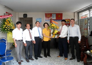 Khánh Hòa: Lãnh đạo Tỉnh thăm văn phòng báo Đại Đoàn Kết nhân Ngày Báo chí Cách mạng Việt Nam