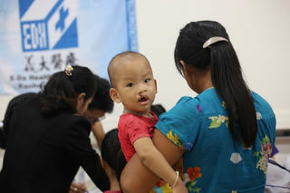 Nghệ An: Gần 130 trẻ được mổ dị tật hàm mặt miễn phí