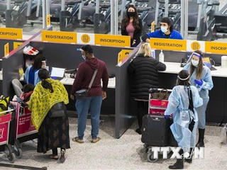 Dịch Covid-19: Canada yêu cầu người nhập cảnh cách ly tại khách sạn
