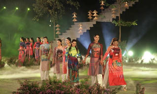 Những ‘người mẫu’ đặc biệt tại Festival áo dài Hà Nội