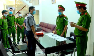 Cựu Chủ tịch tỉnh Khánh Hòa Lê Đức Vinh bị khai trừ Đảng