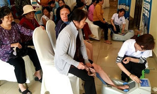Vinamilk chung tay chăm sóc người cao tuổi Đắk Lắk