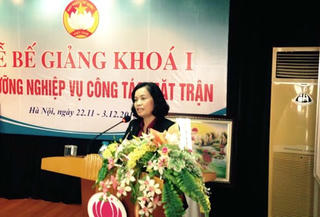 Bế giảng lớp bồi dưỡng nghiệp vụ công tác Mặt trận