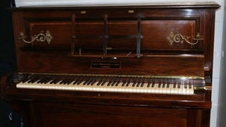 Phát hiện kho vàng giấu trong piano hơn 100 năm