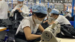Phấn đấu trên 45% DN nhỏ và vừa tham gia thương mại điện tử