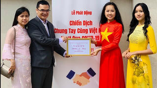 Tấm lòng của người xa xứ