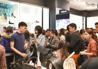 'Mê cung ưu đãi' tại 2.500 gian hàng ở Vincom Black Friday 2018
