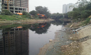 Những dòng sông 'chết' ở Thủ đô