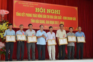 Hậu Giang: Hơn 50 ngàn hộ nông dân đạt danh hiệu sản xuất kinh doanh giỏi