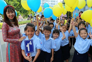 Giáo viên nghỉ thai sản trùng nghỉ hè có được nghỉ bù không?