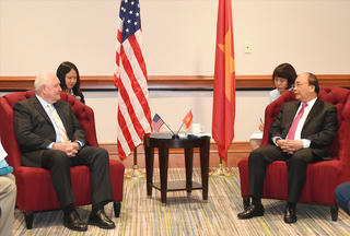 Những hoạt động đầu tiên của Thủ tướng tại Washington, Hoa Kỳ