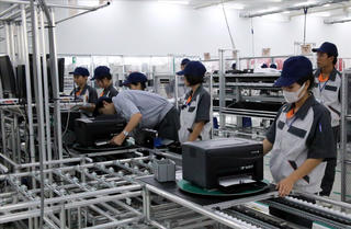 THAY ĐỔI TỶ LỆ LƯƠNG HƯU: Người lao động bị thiệt