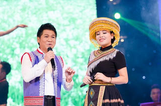 Tình ta biển bạc đồng xanh 2