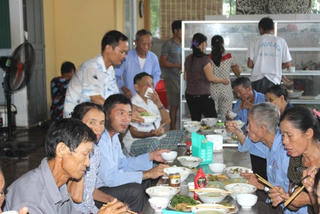 Ân nhân của người nghèo