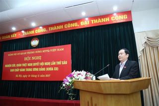 BẢN TIN MẶT TRẬN: Mặt trận Trung ương thông báo kết quả Hội nghị Trung ương 6