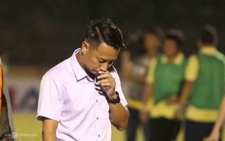 'Lò xay' huấn luyện viên ở V-League ngày một nóng