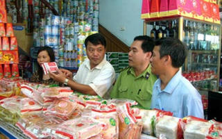 Tháng cao điểm kiểm tra chất lượng bánh Trung Thu