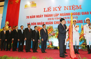 Ngoại giao Việt Nam: Lợi ích quốc gia, dân tộc là tối thượng