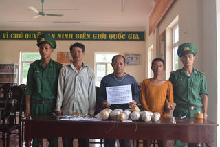 Thu giữ 18 quả mìn, 74 kíp nổ và 21 đoạn dây cháy chậm
