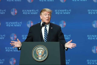 Tổng thống Trump: Mỹ chưa thể gỡ bỏ hoàn toàn các lệnh trừng phạt đối với Triều Tiên